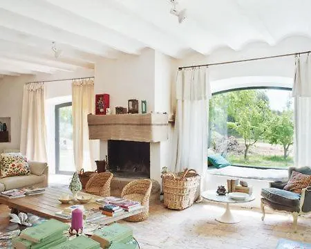 Masia Vilatersana Villa *